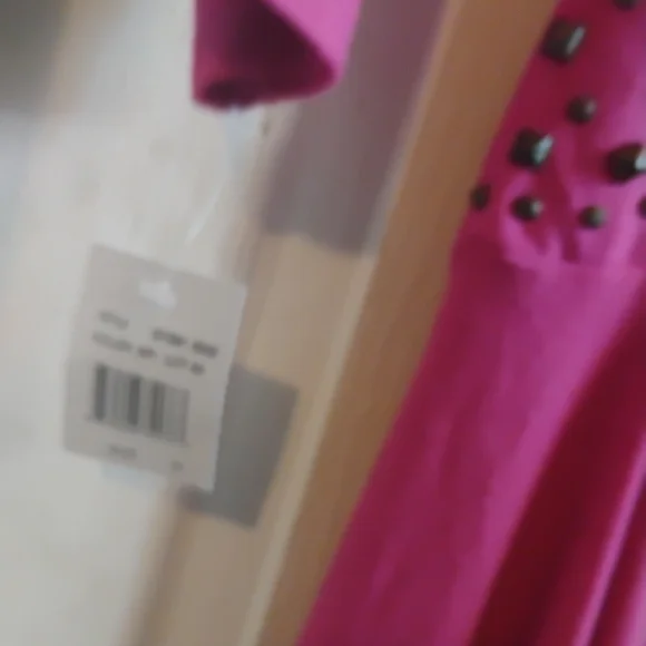 Chic Pink Midi Dress with Embellishments - Picture 9 of 13